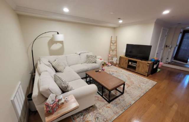 Photo of 1803 Beacon St #B Brookline MA 02445