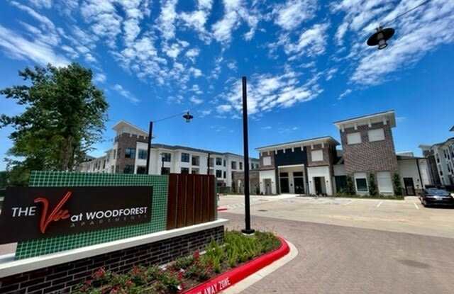 The Vic at Woodforest