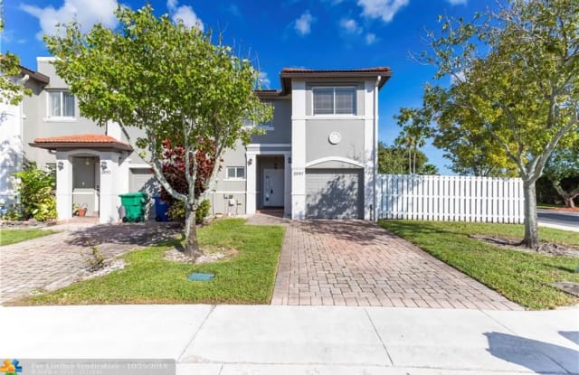 2897 SW 126th Ave - 2897 Southwest 126th Avenue, Miramar, FL 33027