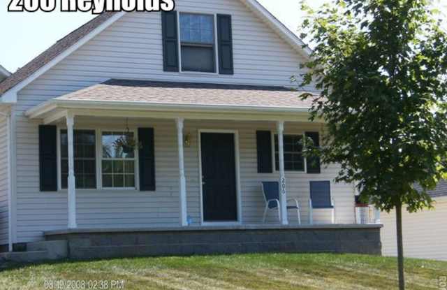 3 Bedroom 2 Bath Duplex