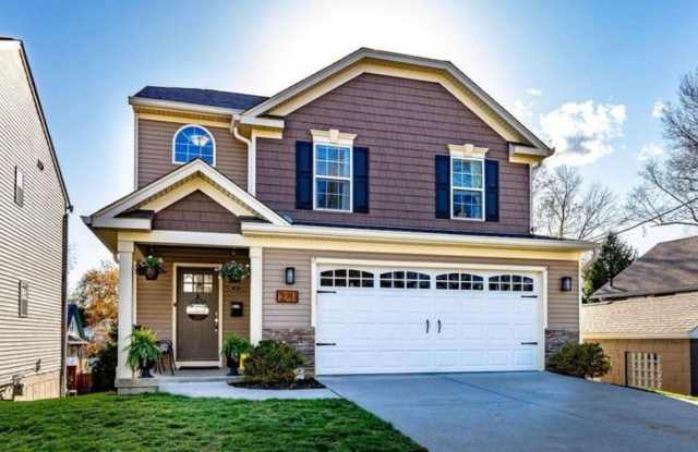 3 Bedroom Single Family Home in Cincinnati