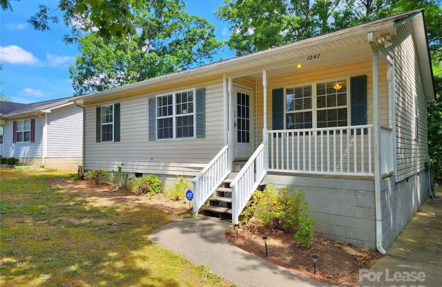 1247 Forest Park Drive