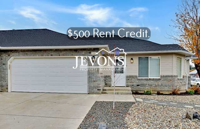 Photo of $500 Rent Credit - Two-bedroom home with a fully equipped kitchen, conveniently located near West Valley Community Park and just minutes away from outdoor activities