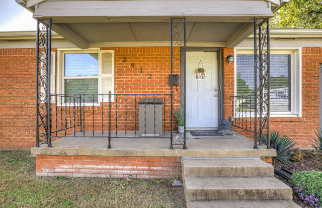 Super Sweet Home - All Appliances Included! 5 Minutes from Lake Hefner