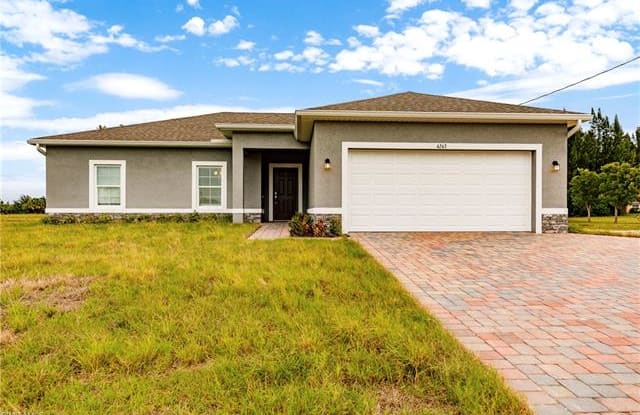 4243 Kismet PKY W - 4243 Kismet Parkway West, Cape Coral, FL 33993