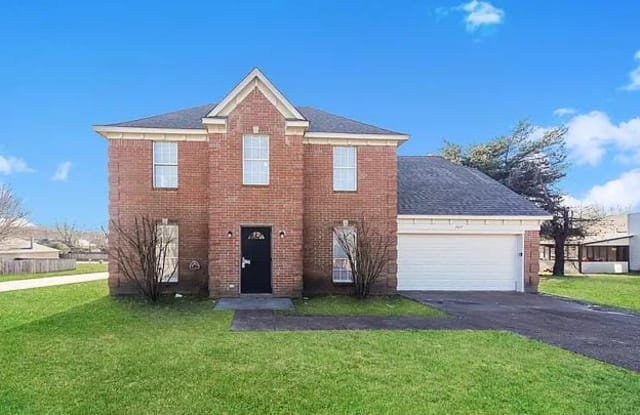 4659 Lindawood Ln - 4659 Lindawood Lane, Shelby County, TN 38128