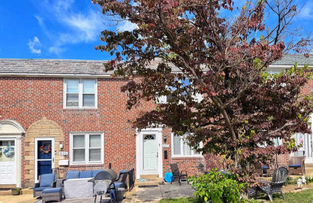 Photo of 827 HAMPSHIRE