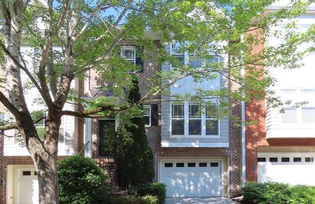 337 Rose Walk Lane