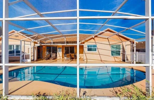 985 ANDREA RIDGE COURT