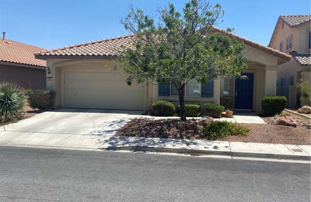 900 Royal Elm Lane