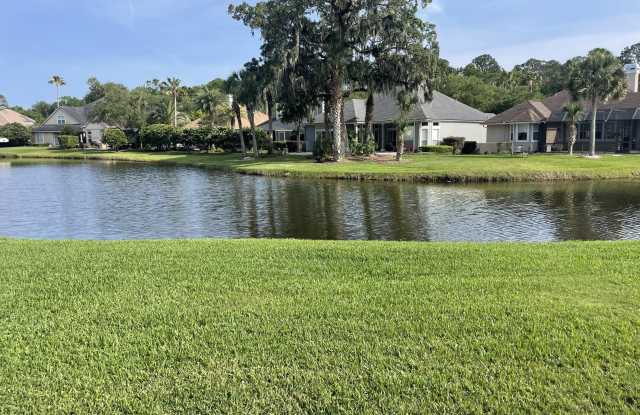 117 DEER COVE DR