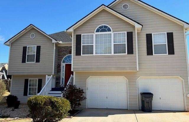 Photo of 218 Acorn Hill Court