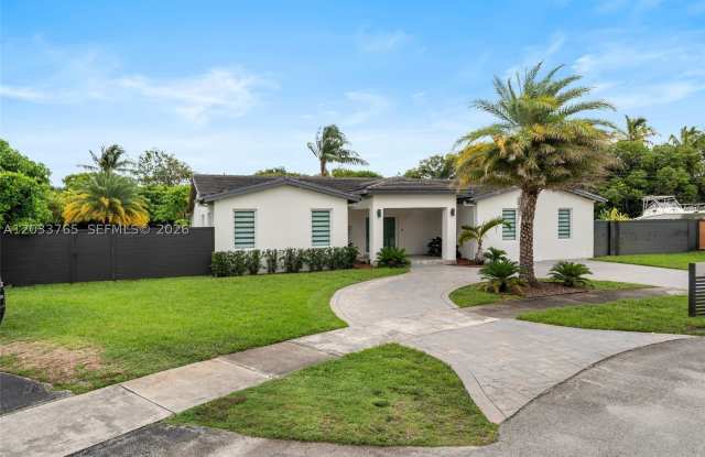 8535 SW 100th Ave