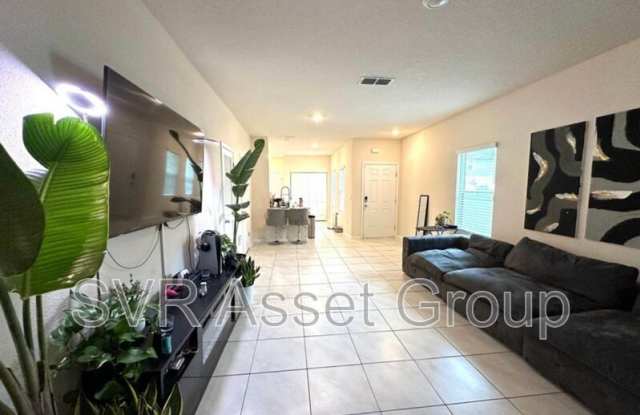 937 Observatory Pkwy