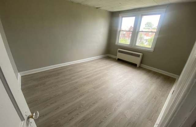 Photo of 2709 E. Federal Street Unit 1
