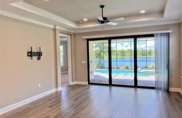 5833 SEMOLINO STREET