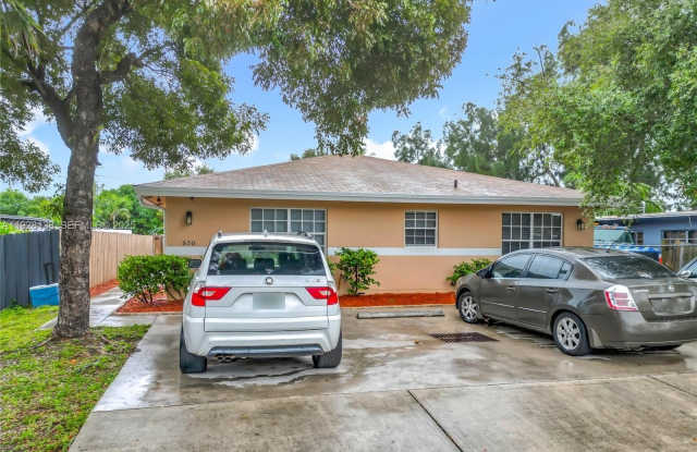 Photo of 530 NE 34th St