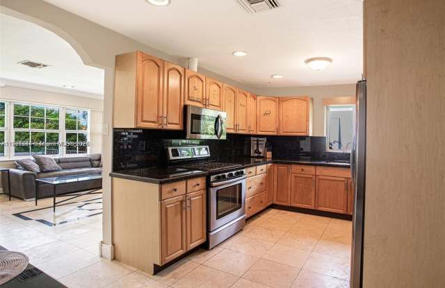 1531 Moffett Street 0, Hollywood, FL 33020