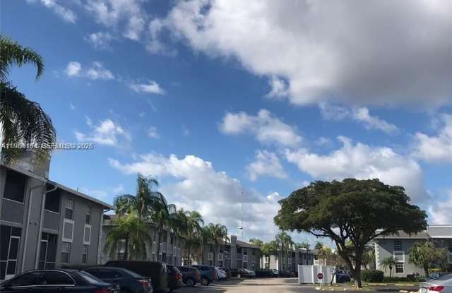 439 NE 210th Cir Ter