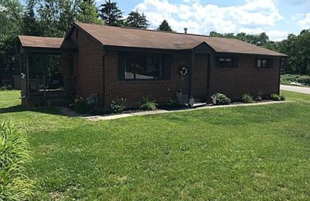 11556 Mckee Rd - 11556 McKee Rd, Westmoreland County, PA 15642