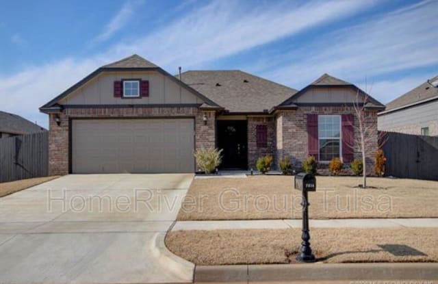 7214 S Laurel Pl - 7214 S Laurel Pl, Broken Arrow, OK 74011