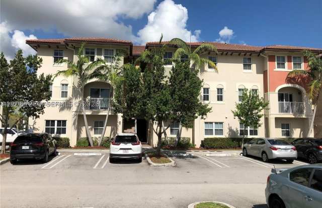 8760 NW 97th Ave