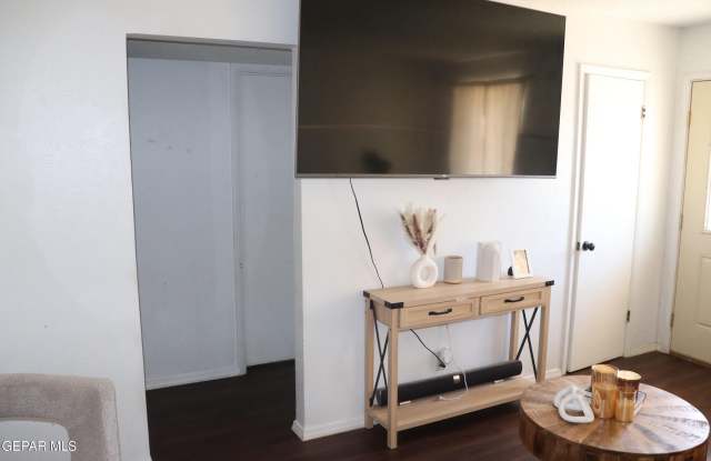 5409 Edmonton Avenue