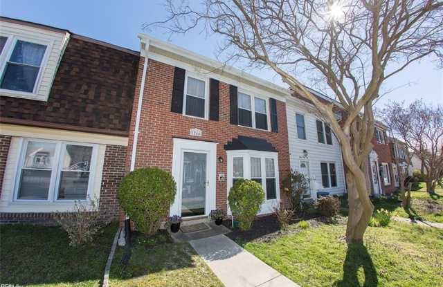1240 White Birch Lane