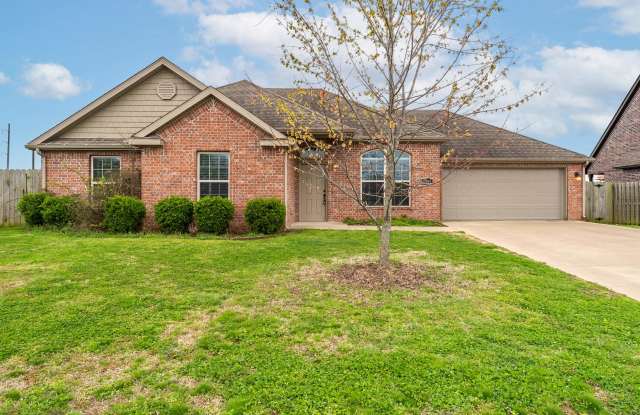 2803 SW Twilight Ave - 2803 Southwest Twilight Avenue, Bentonville, AR 72712