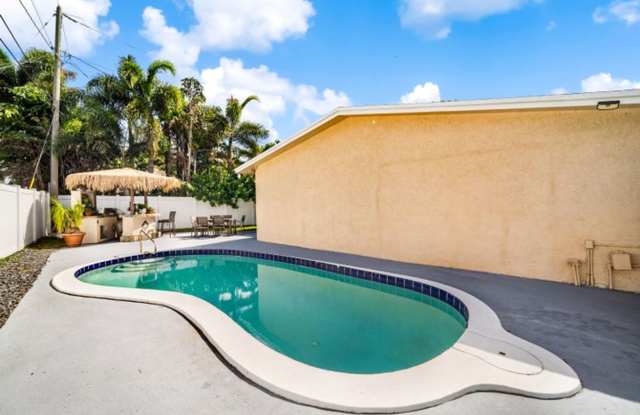 795 SE 17th Street 795, Deerfield Beach, FL 33441 - 7445