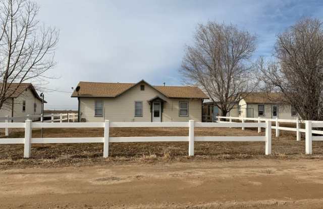 19487 Weld County Road 29 - 19487 Weld County Road 29, Weld County, CO 80631