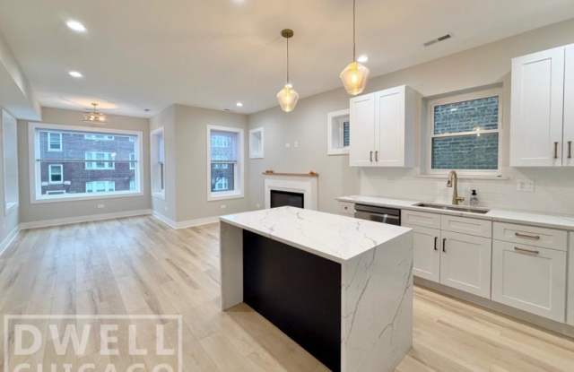 4908 North Rockwell St.