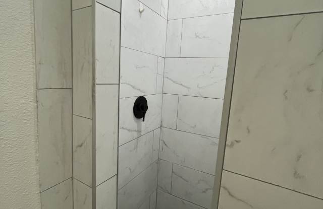 2021 3rd Avenue East