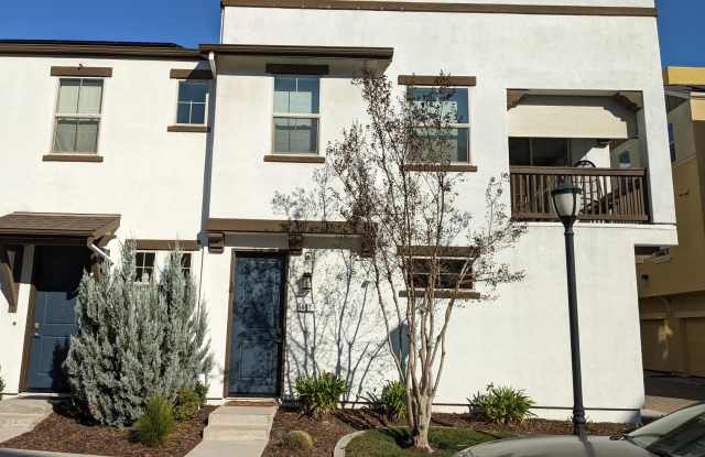407 Tailoff Lane - 1