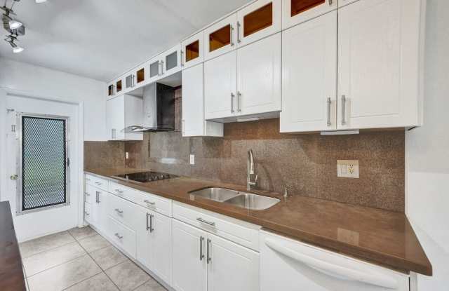 Gorgeous 2 bedroom 1 bath