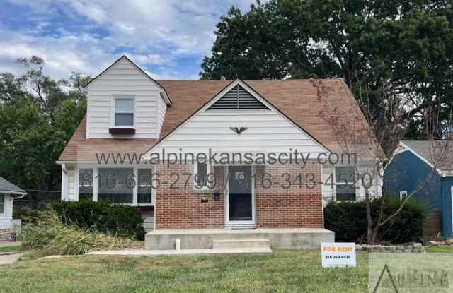 Photo of 7131 Main Street