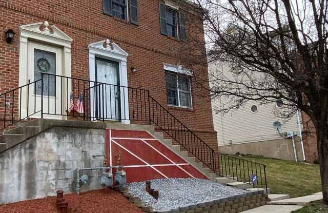 Photo of 819 Donnelly Street, York, PA 17403