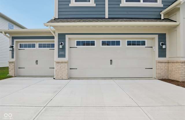 16924 Sandhurst Place