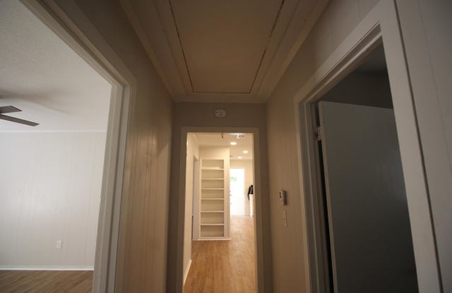 1610 West Frank Street