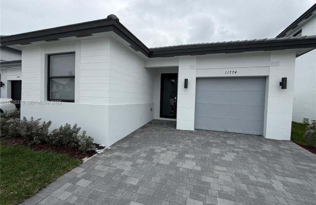 11774 SW 231 Ln