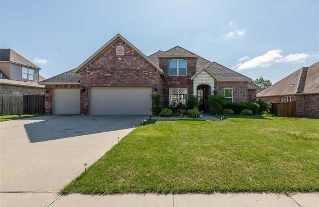 607 Meadow Point