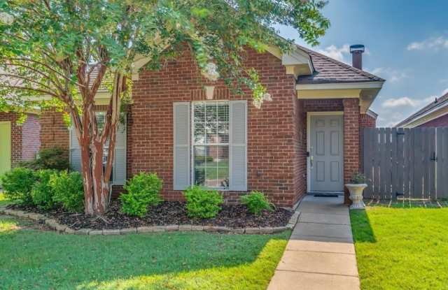 1261 Westfield Lane