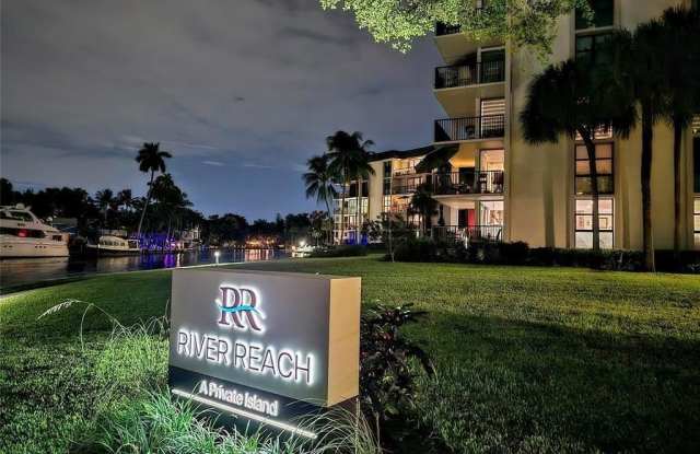 Photo of 1350 River Reach Dr