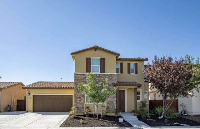 Photo of 324 Jasmine Drive