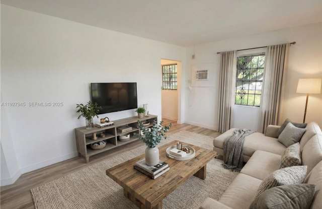 Photo of 3331 NW 43rd Ter