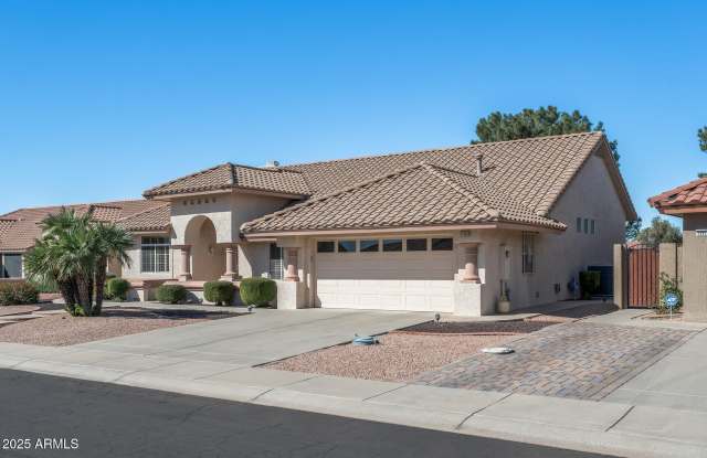 13930 W TRAIL RIDGE Drive