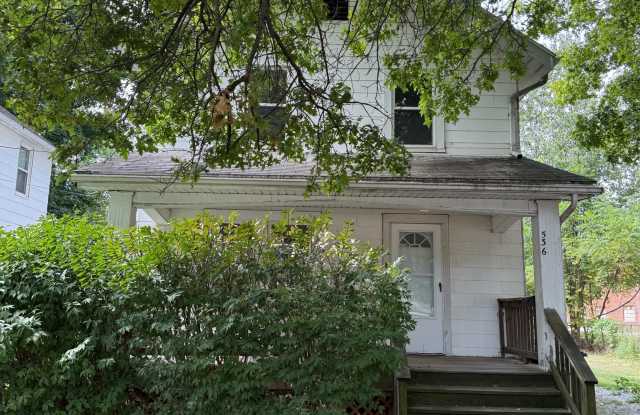 536 Spicer Street