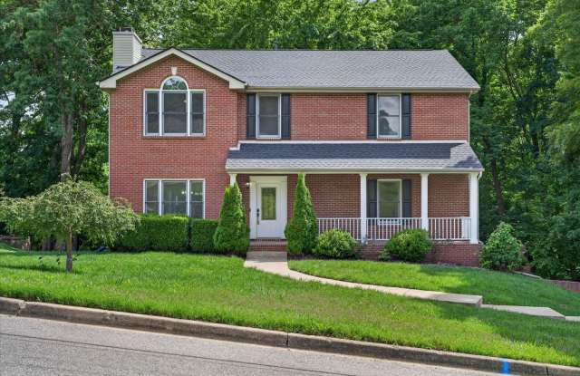 3 Bedroom 2 1/2 Bath Pet Friendly Home For Rent In Rudolphtown Subdivision!