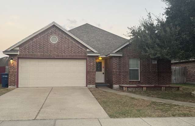 Photo of 2414 Windblown Drive