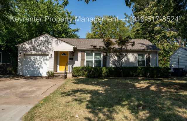 3 Bed | 2 Bath in Midtown!